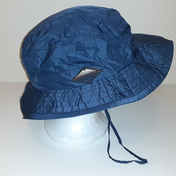 Columbia Omni Tech Waterproof Bucket hat (size XL) - Picture 3 of 12